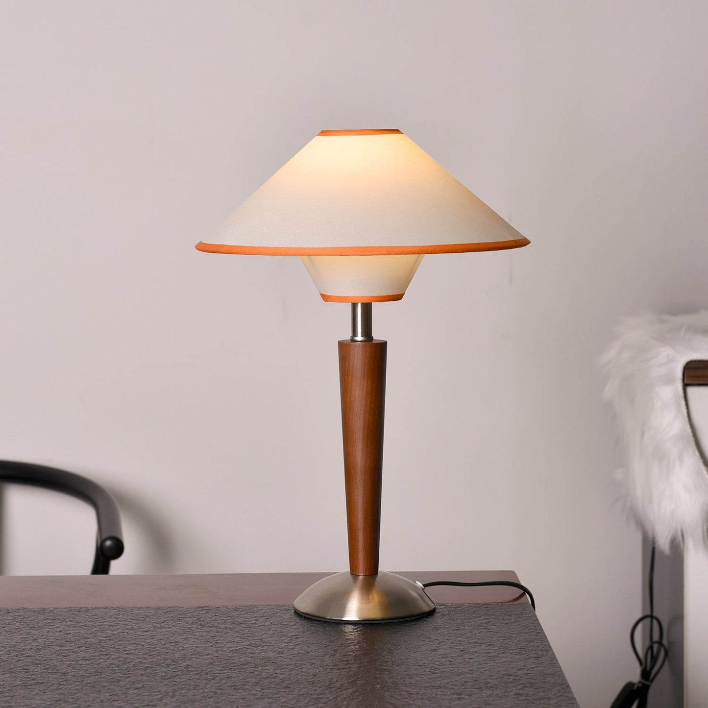 Trelin Elegant Bedside Table Lamp – Elegant Fabric Shade for Cozy Lighting