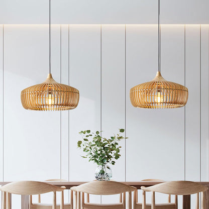 Ravon Modern Pendant Light – Elegant Wood Design for Cozy Kitchen Spaces
