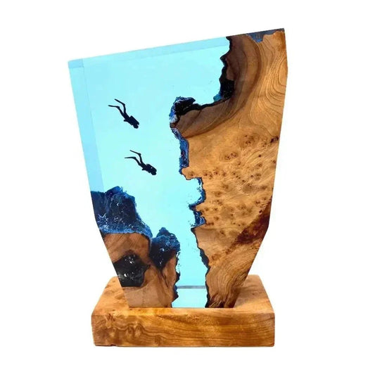 Cove Unique Diver Table Lamp – Adjustable LED Lighting for Relaxing Ambiance