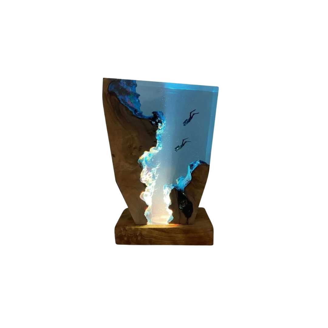 Cove Unique Diver Table Lamp – Adjustable LED Lighting for Relaxing Ambiance