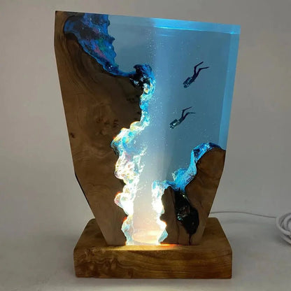 Cove Unique Diver Table Lamp – Adjustable LED Lighting for Relaxing Ambiance