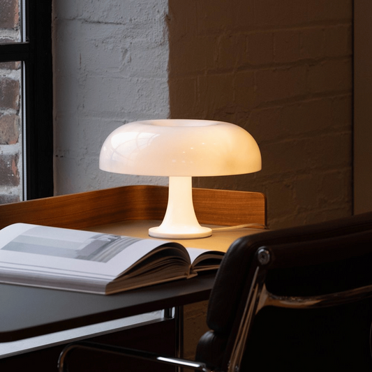 Avara Adjustable Bedside Table Lamp – Playful Design for Versatile Ambiance