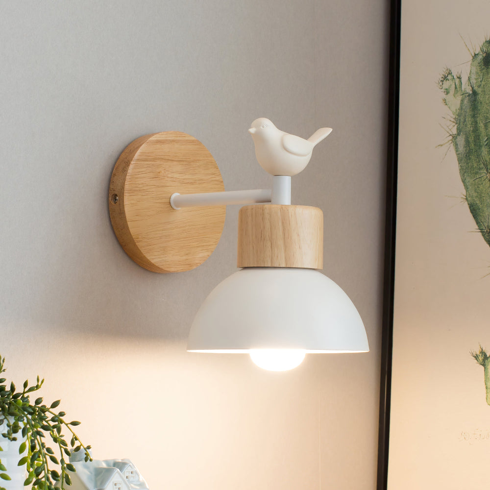 Sylvia Modern Wall Light – Nature-Inspired Sconce for Cozy Home Spaces