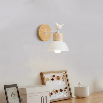 Sylvia Modern Wall Light – Nature-Inspired Sconce for Cozy Home Spaces