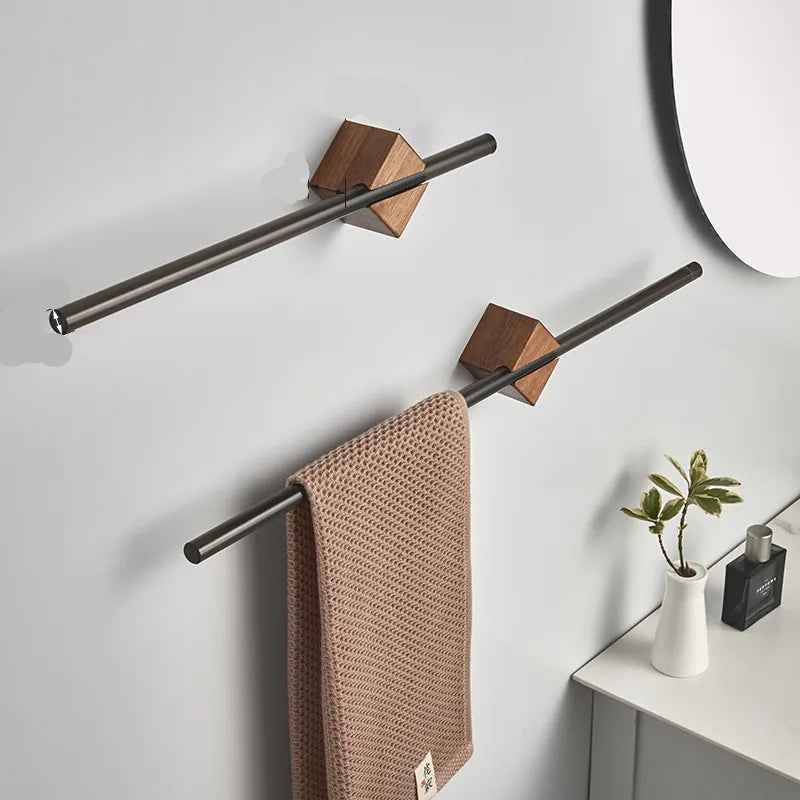 Norevia Modern Towel Rack – Space-Saving Design for Bathroom Storage Solutions