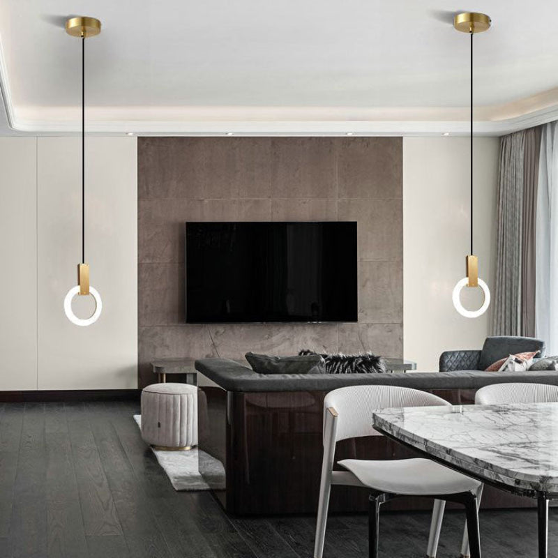 Raven Modern Black Pendant Light – Sleek Design for Stylish Kitchen Lighting