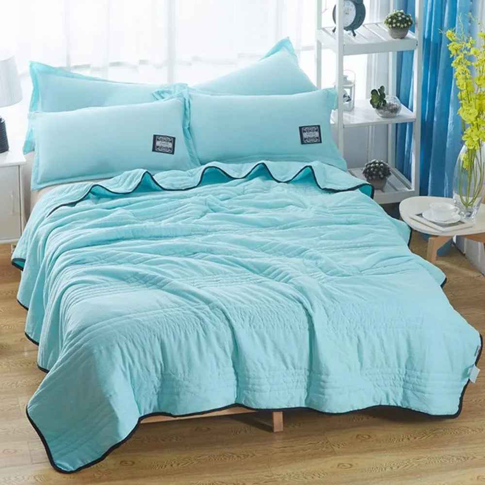 AeroCool Summer Blanket – Lightweight Breathable Comfort for Warm Night Sleep