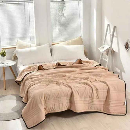 AeroCool Summer Blanket – Lightweight Breathable Comfort for Warm Night Sleep