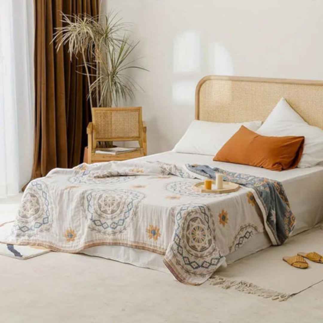 Elira Lightweight Knitted Throw Blanket – Cozy Decorative Boho Home Accent