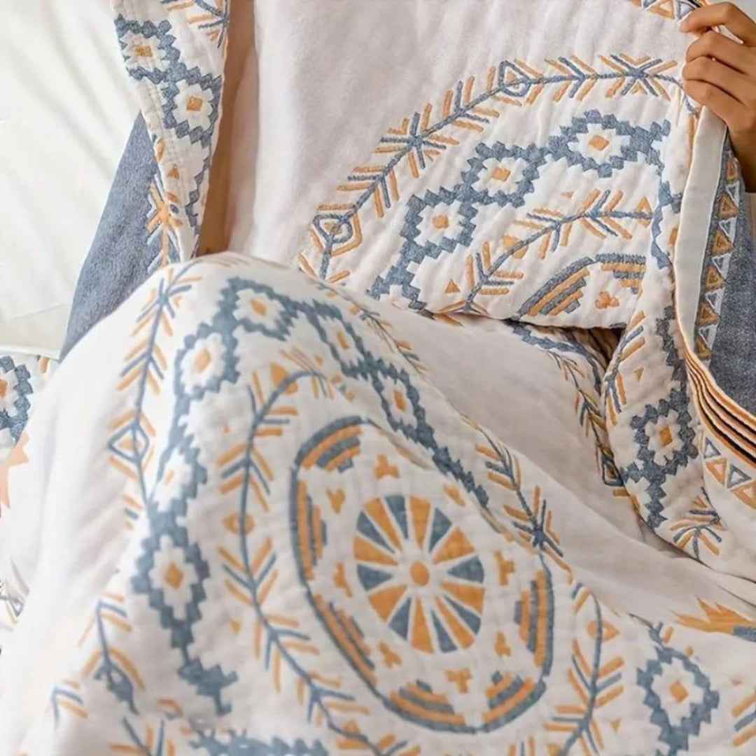 Elira Lightweight Knitted Throw Blanket – Cozy Decorative Boho Home Accent