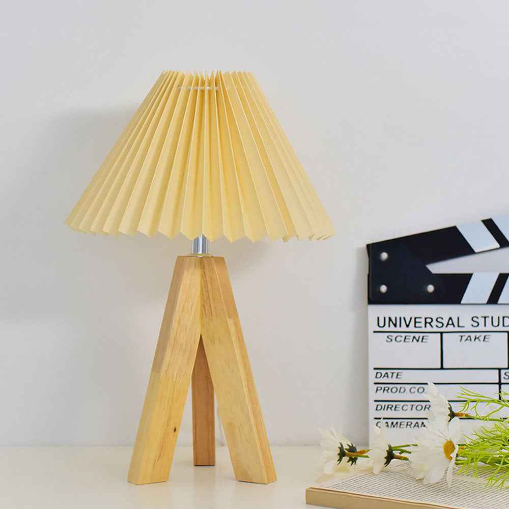 Mushroom Pleat Table Lamp with LED for Cosy Interiors