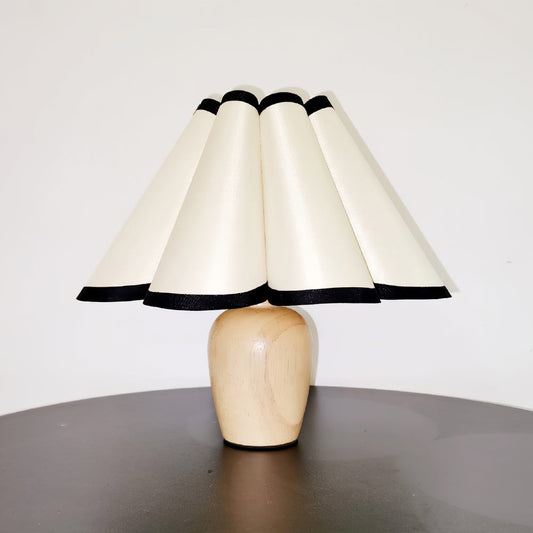 Soft Pleat Wooden Table Lamp for Warm Bedside Lighting
